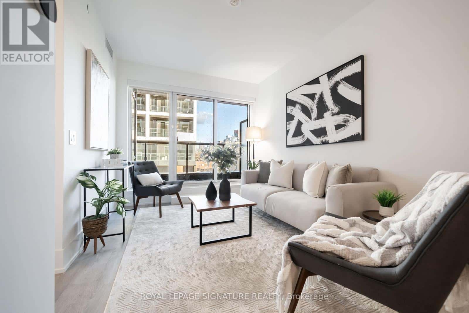 303 - 119 DENISON AVENUE — Toronto (Kensington-Chinatown), Ontario - Photo 4 of 50