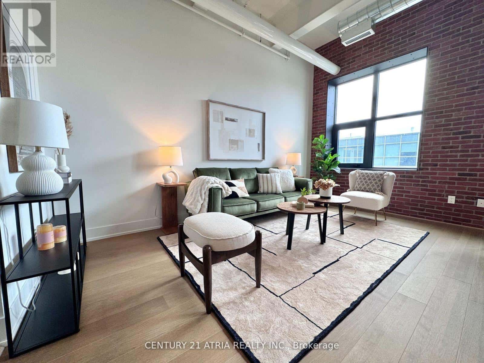 404 - 150 LOGAN AVENUE — Toronto (South Riverdale), Ontario - Photo 3 of 6