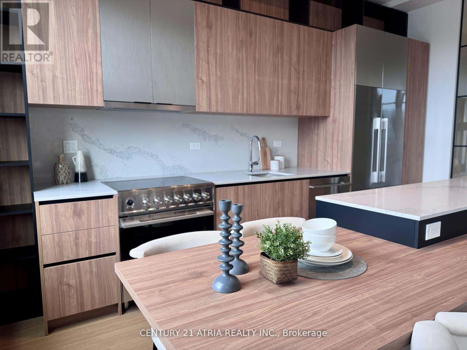 404 - 150 LOGAN AVENUE — Toronto (South Riverdale), Ontario - Photo 5 of 6