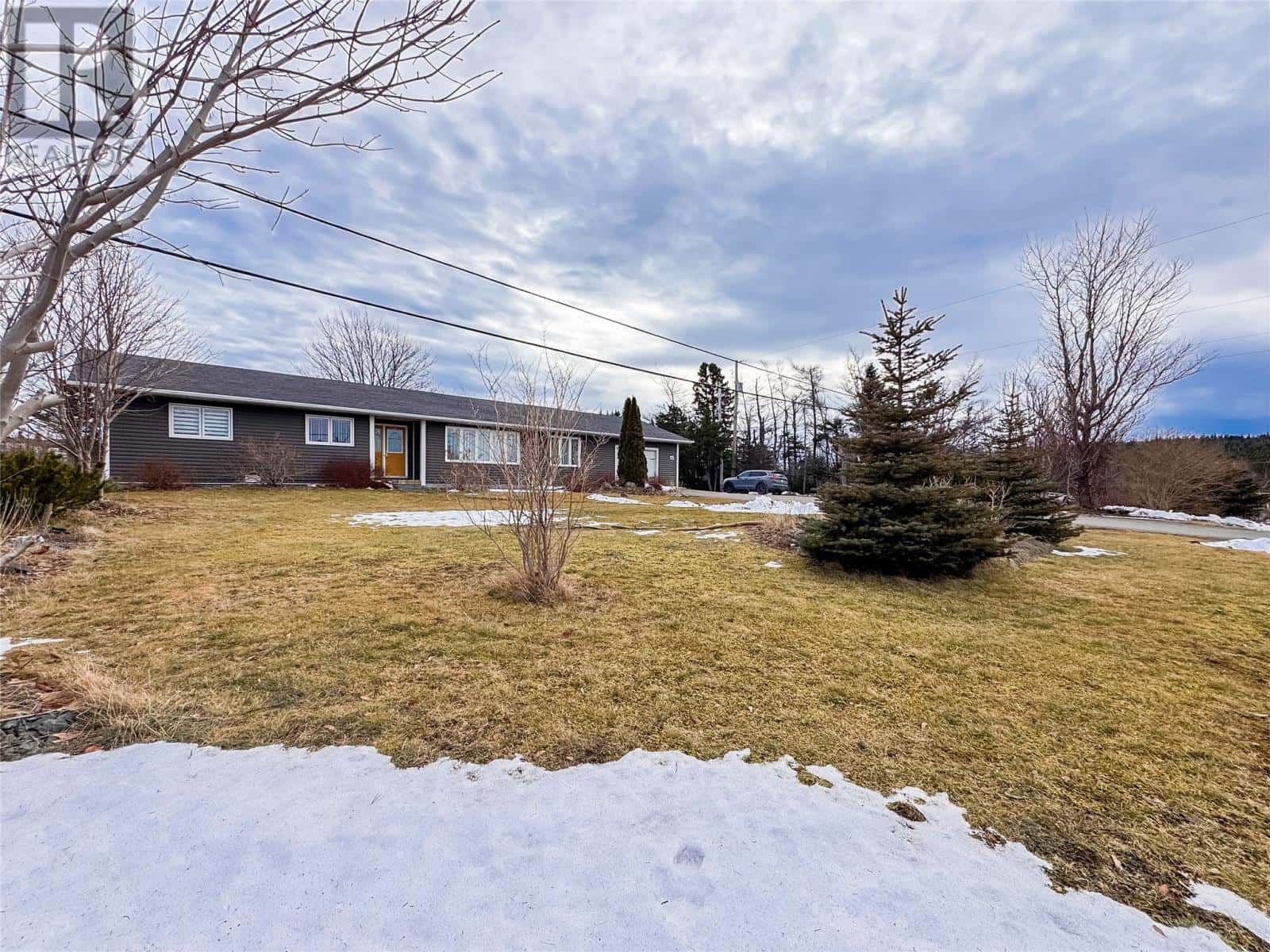 461 Creston Boulevard — Marystown, Newfoundland & Labrador - Photo 4 of 34