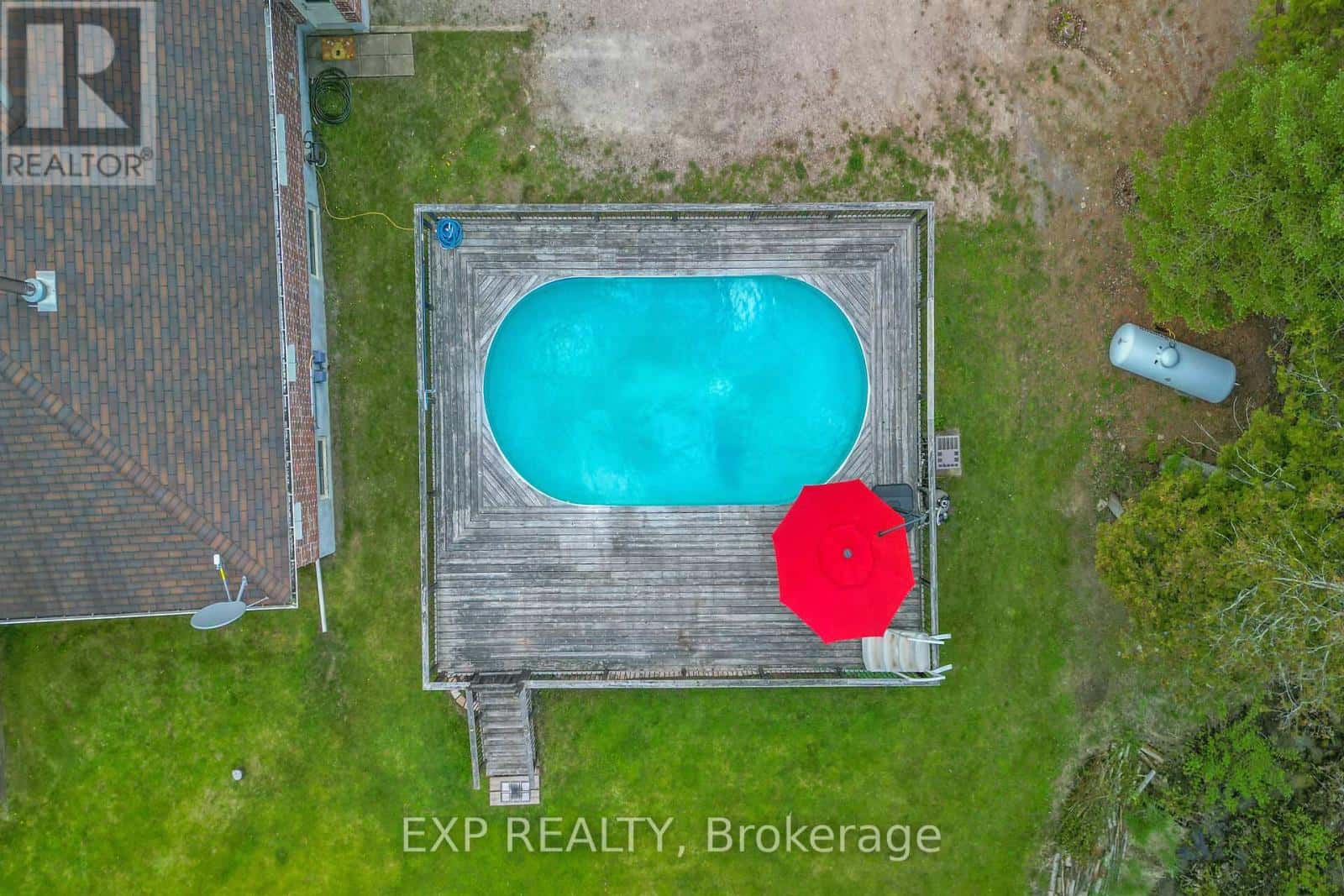 2186 CLYDE LAKE ROAD — Lanark Highlands, Ontario - Photo 3 of 50