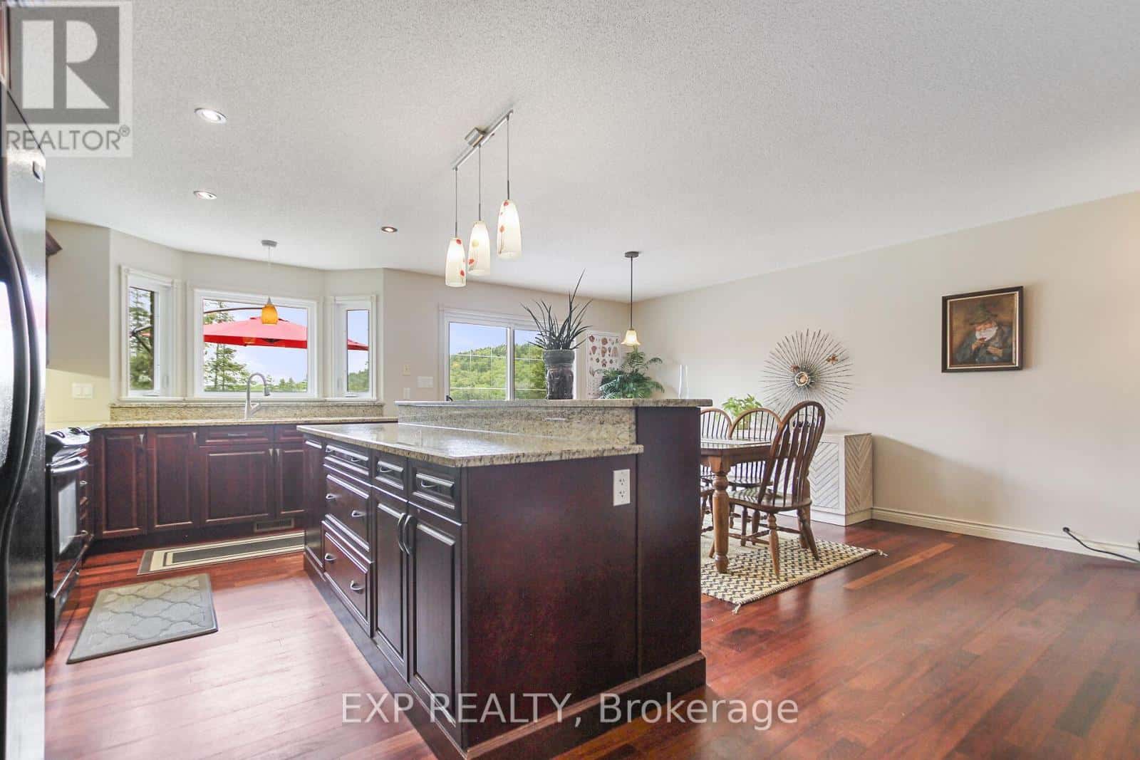 2186 CLYDE LAKE ROAD — Lanark Highlands, Ontario - Photo 5 of 50