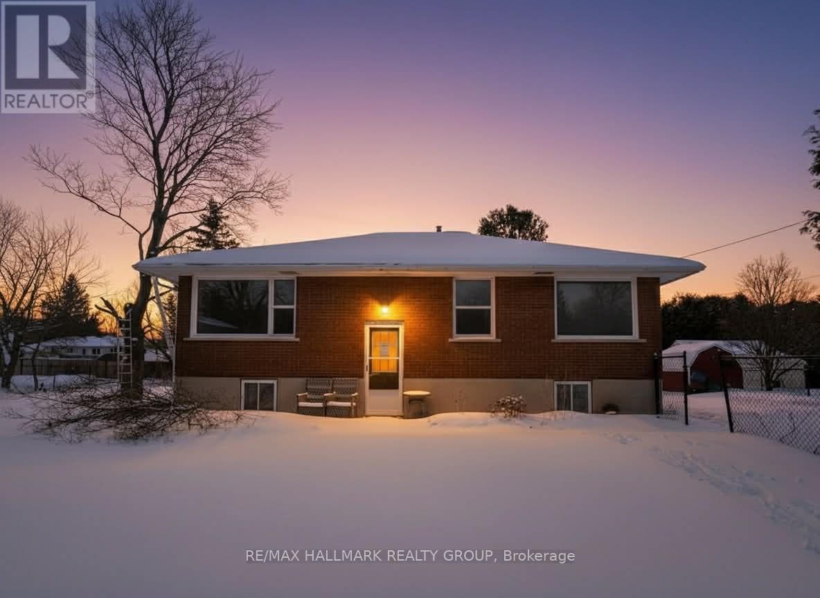 1250 STAGECOACH ROAD — Ottawa, Ontario - Main photo