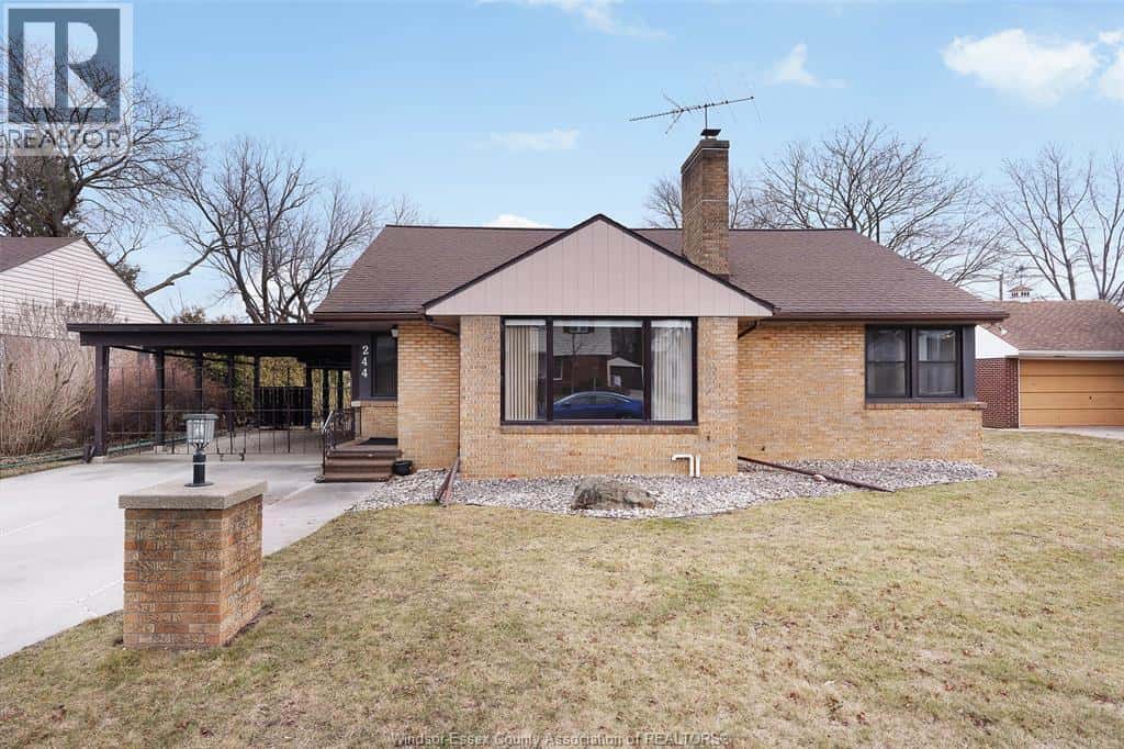 244 BUCKINGHAM DRIVE — Windsor, Ontario - Photo 2 of 33
