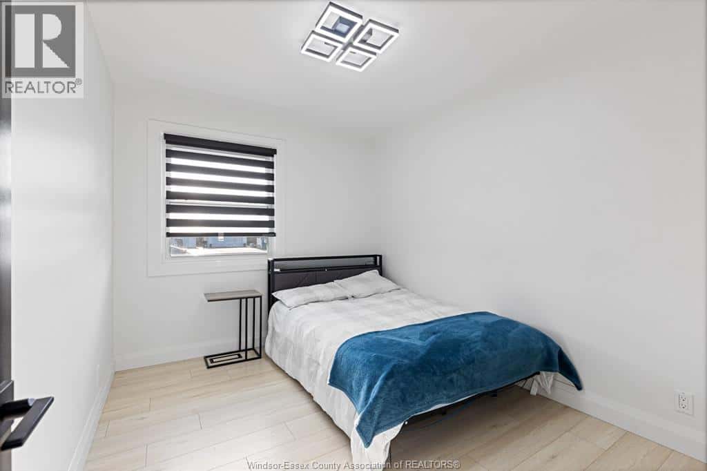 495 VICTORY STREET — LaSalle, Ontario - Photo 5 of 25