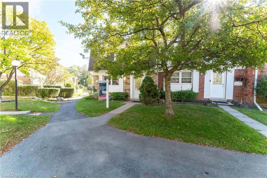 2252 UPPER MIDDLE Road Unit# 6 — Burlington, Ontario - Photo 2 of 45