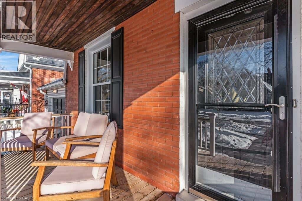 61 BARRIE Street — Cambridge, Ontario - Photo 2 of 50