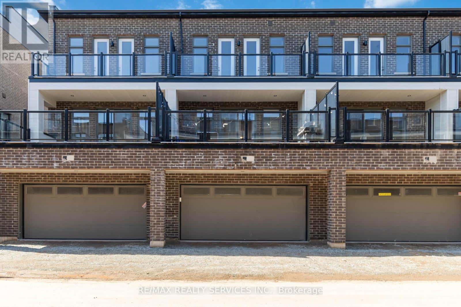 3051 MEADOWRIDGE DRIVE — Oakville (JM Joshua Meadows), Ontario - Photo 2 of 28