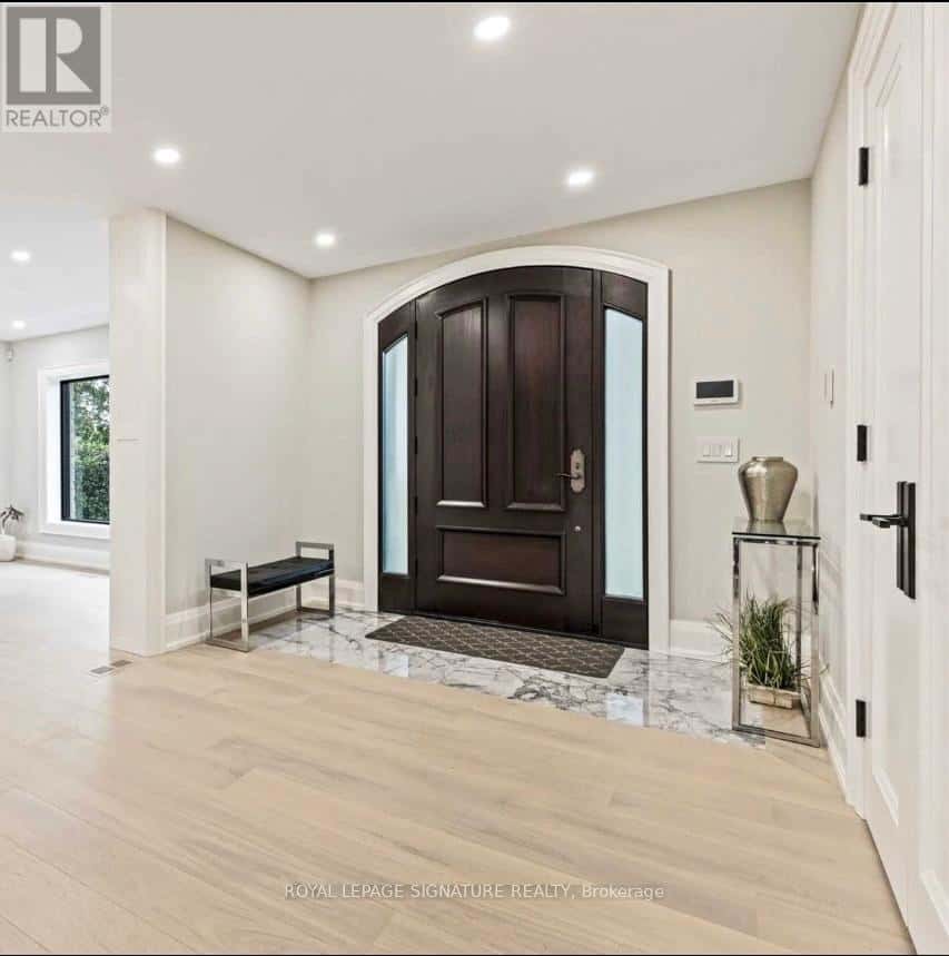 2506 CAMILLA ROAD — Mississauga (Cooksville), Ontario - Photo 2 of 21