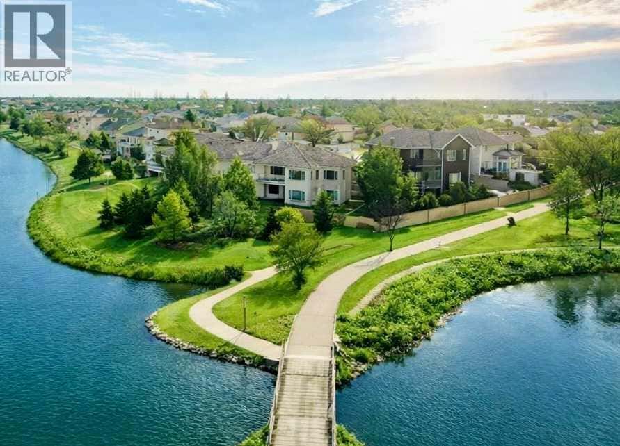 21 Fairmont Park Landing S — Lethbridge, Alberta - Photo 4 of 47