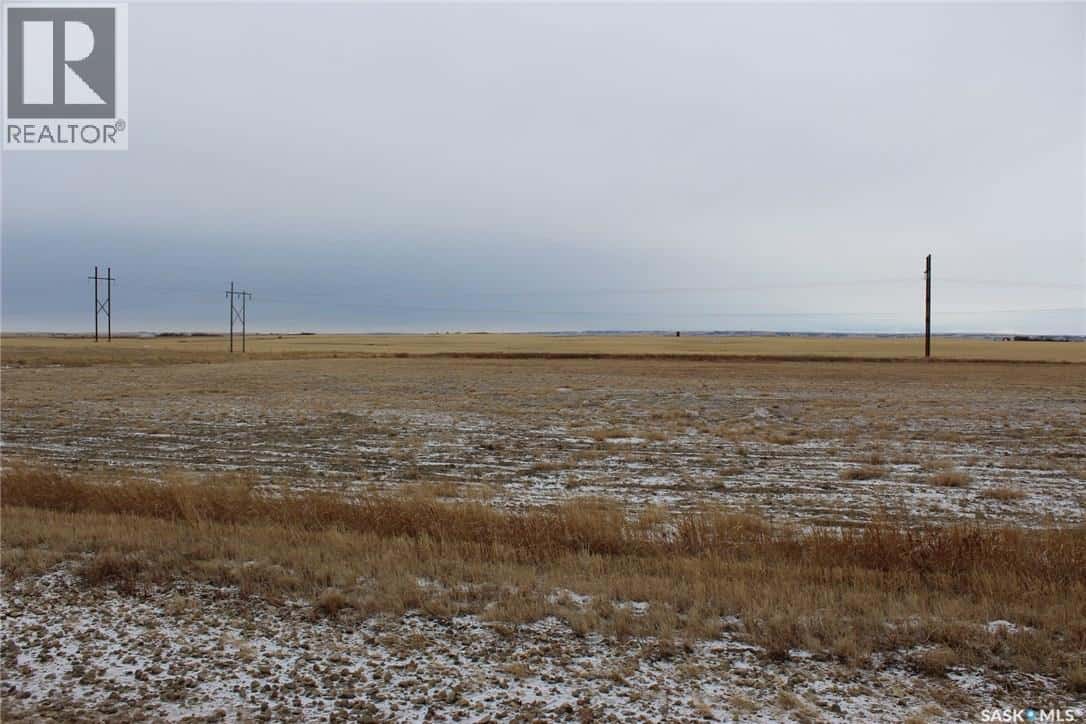 725 Horsey ROAD — Shaunavon, Saskatchewan - Photo 4 of 5