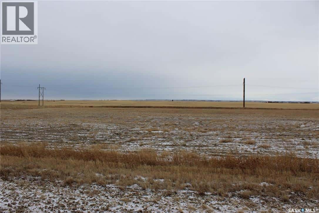 725 Horsey ROAD — Shaunavon, Saskatchewan - Photo 5 of 5