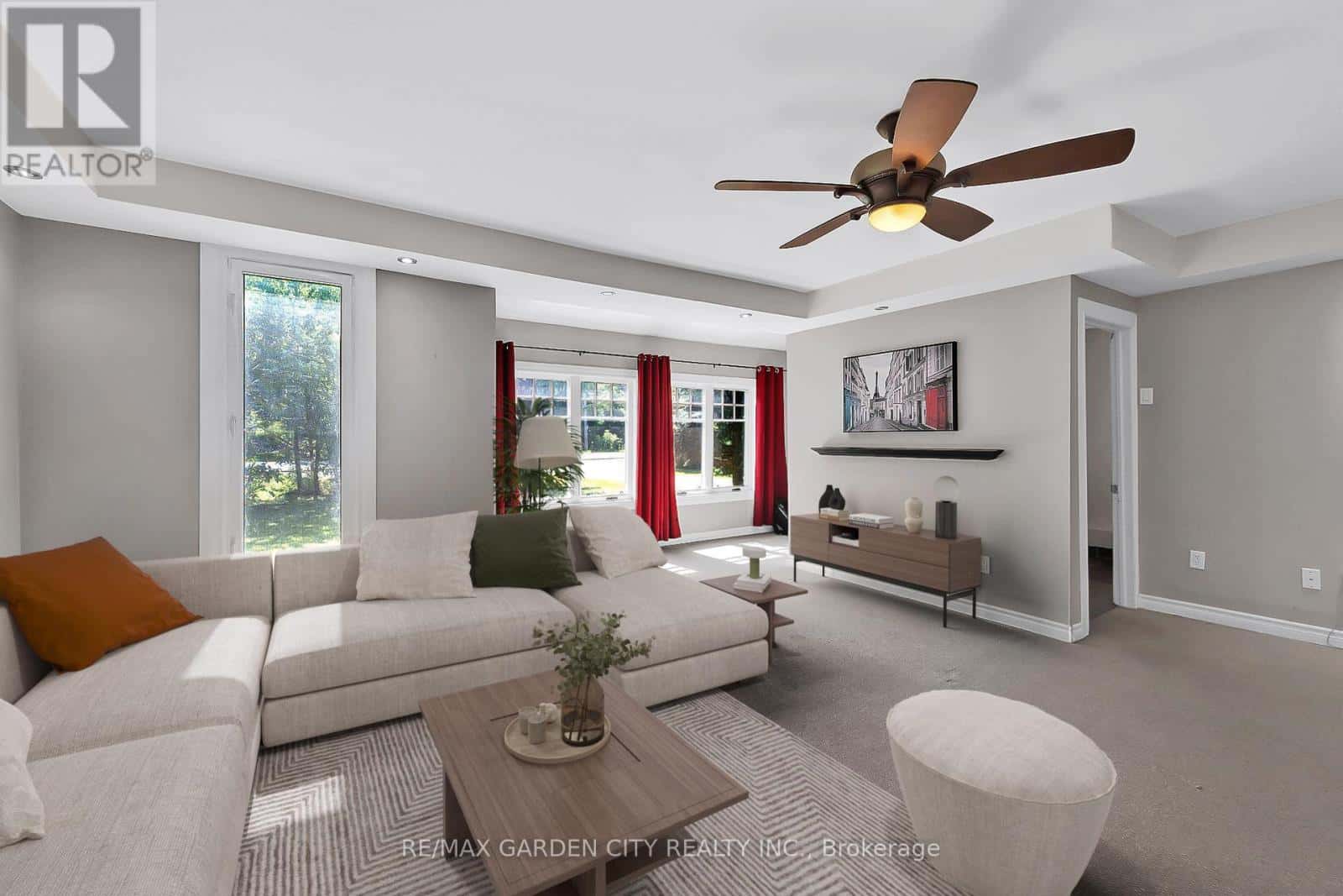 126 MOUNTAIN ROAD — Grimsby (Grimsby Escarpment), Ontario - Photo 5 of 30