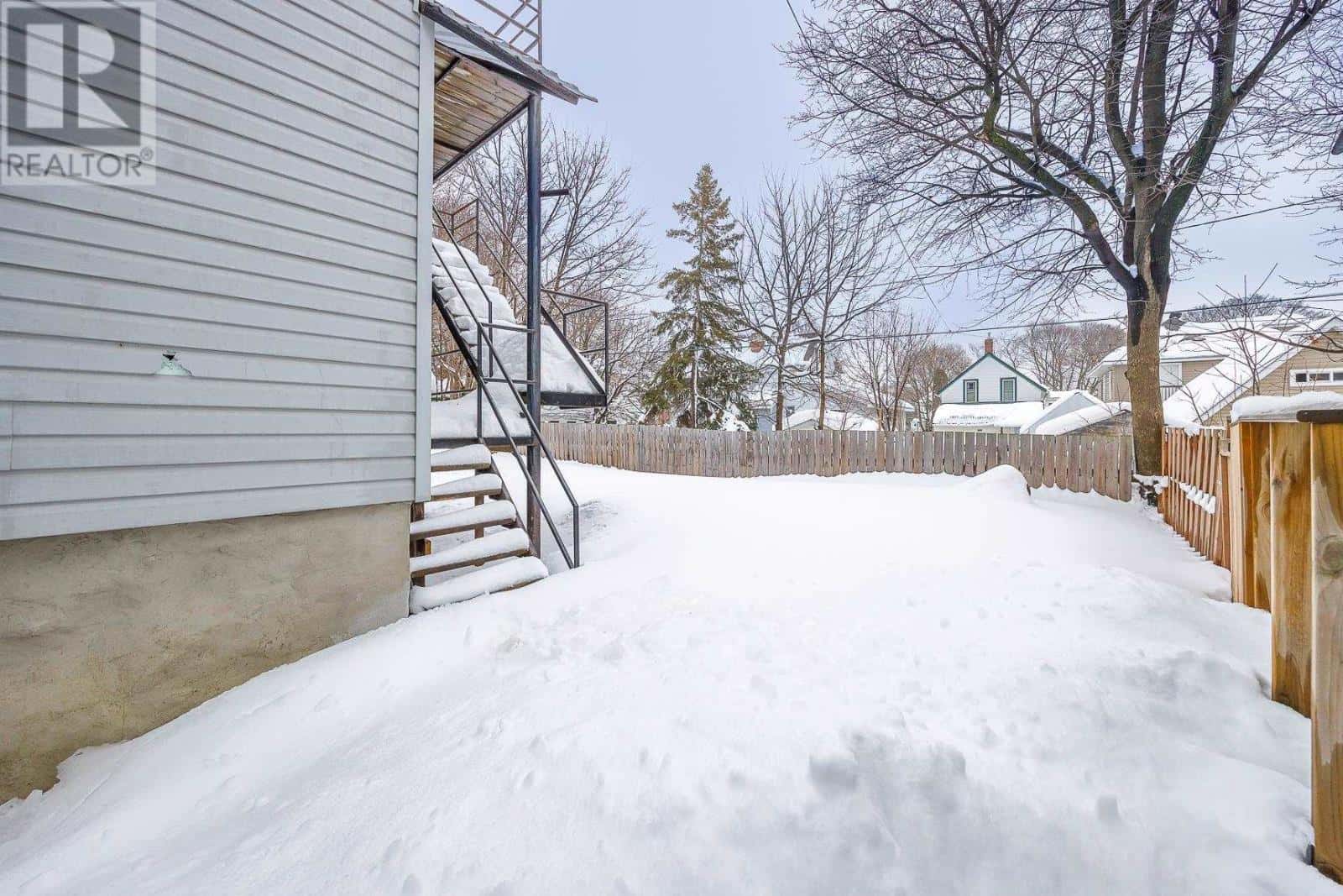 178 Pim ST — Sault Ste. Marie, Ontario - Photo 3 of 31