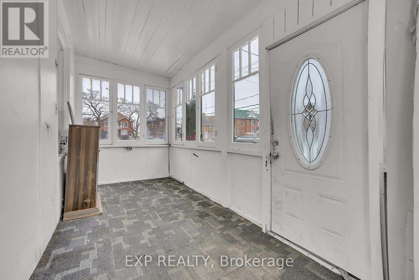 234 COLEMAN STREET — Belleville (Belleville Ward), Ontario - Photo 4 of 32