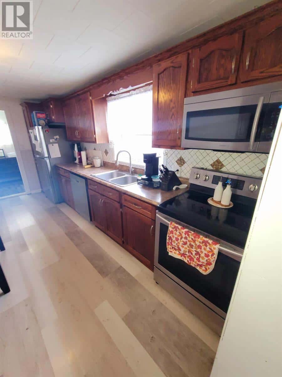 44 Church Street — Dominion, Nova Scotia - Photo 5 of 30