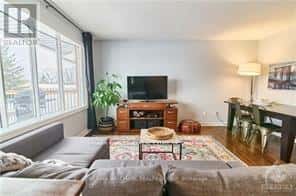 841 BALSAM DRIVE — Ottawa, Ontario - Photo 4 of 26