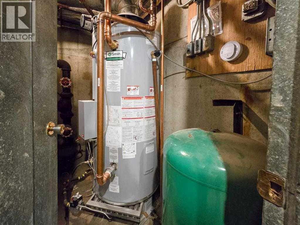 #101-308, 4920 47 Street — Red Deer, Alberta - Photo 5 of 6