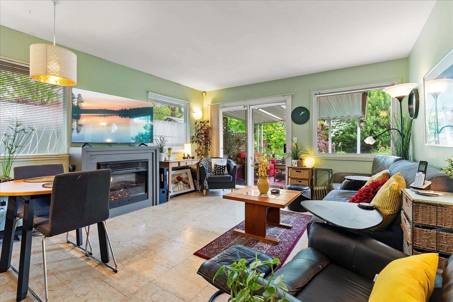 22141 OLD YALE ROAD — Langley, British Columbia - Photo 4 of 38