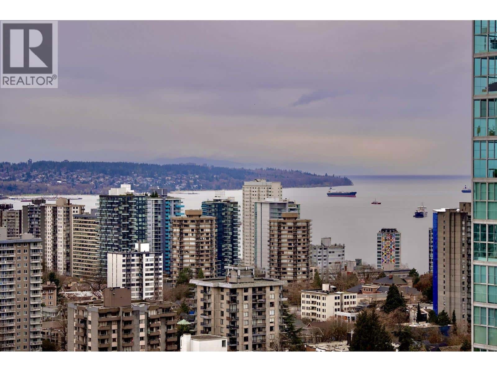 2806 1288 W GEORGIA STREET — Vancouver, British Columbia - Photo 2 of 40