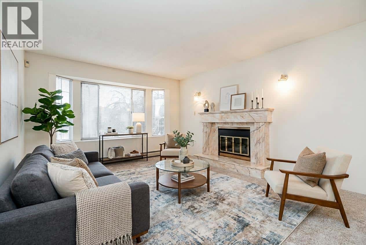 4728 BRUCE STREET — Vancouver, British Columbia - Photo 5 of 23