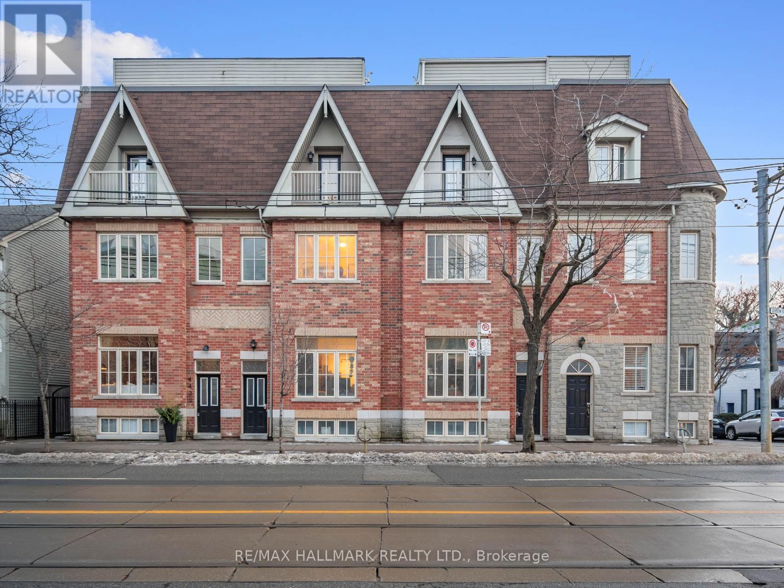 443D QUEEN STREET E — Toronto (Moss Park), Ontario - Main photo