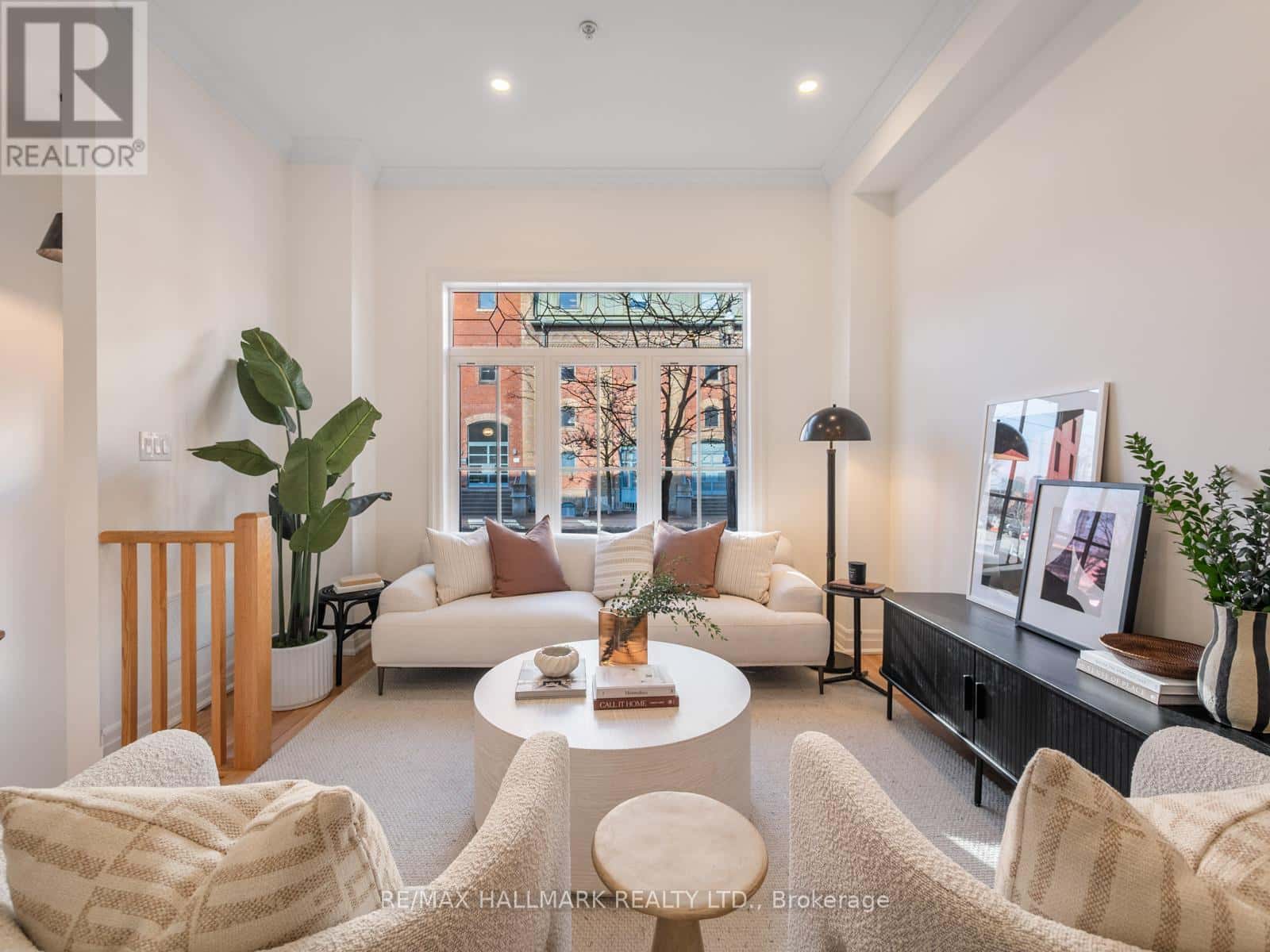 443D QUEEN STREET E — Toronto (Moss Park), Ontario - Photo 5 of 49