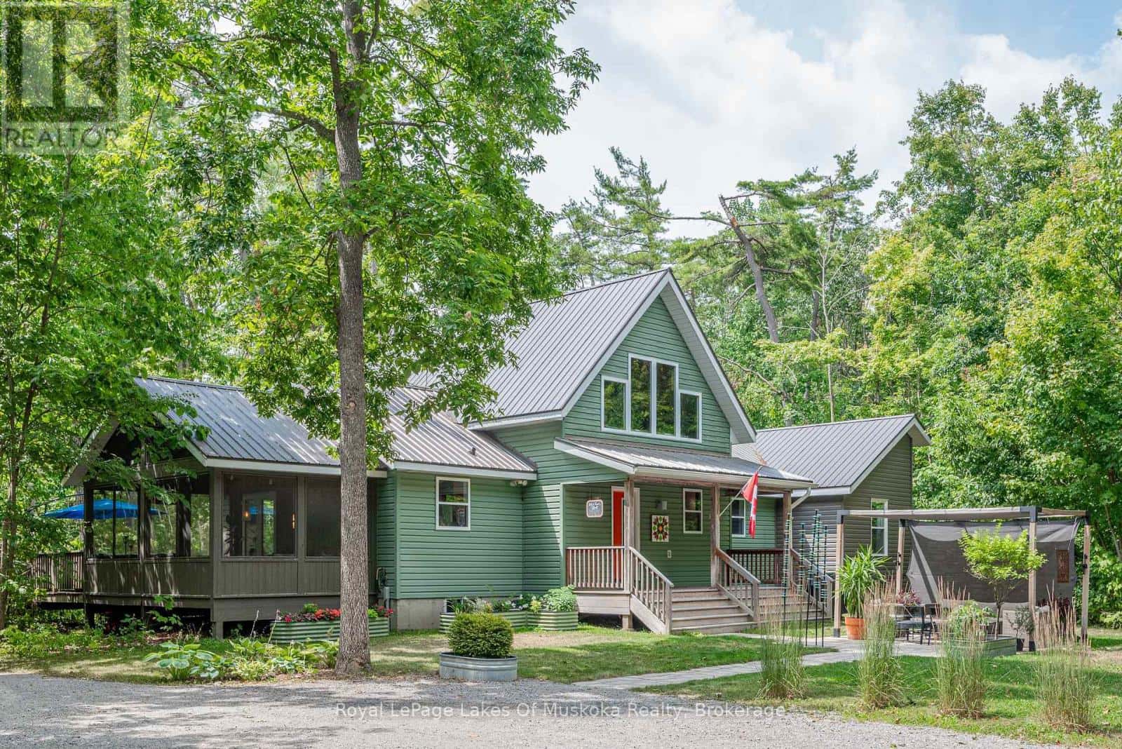 30 FOREST ROAD — Kawartha Lakes (Fenelon), Ontario - Photo 3 of 48