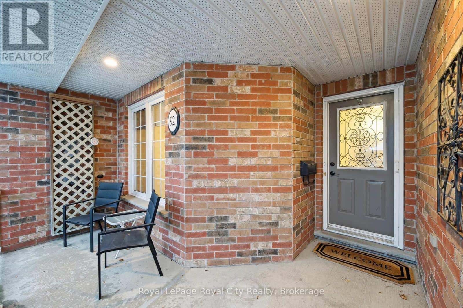 92 SCHRODER CRESCENT — Guelph (Grange Road), Ontario - Photo 5 of 45