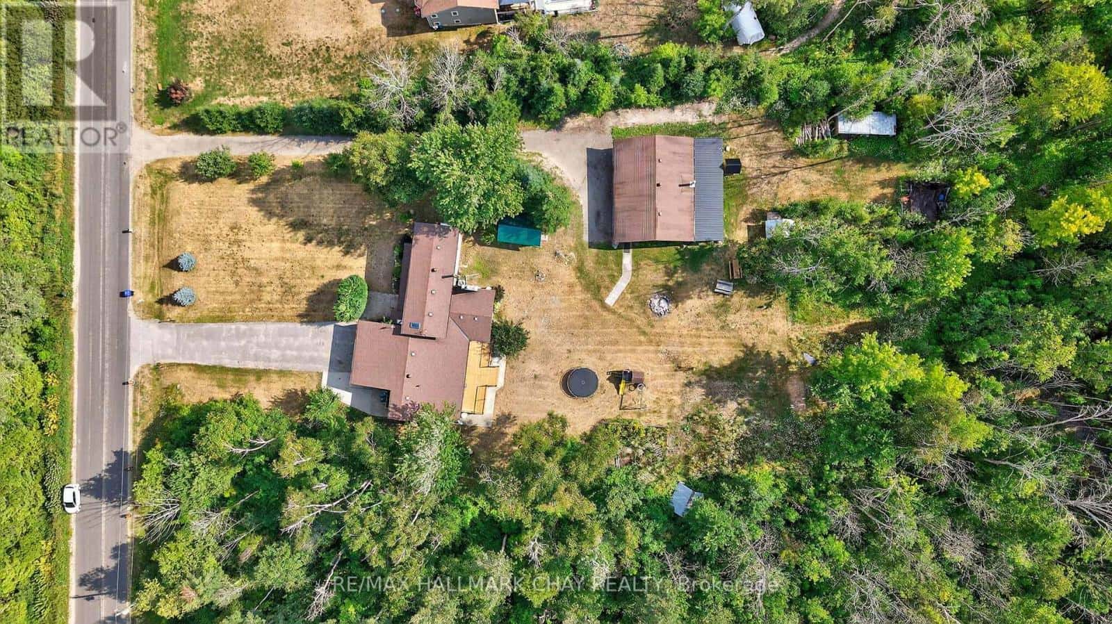 7950 8TH LINE — Essa, Ontario - Photo 4 of 48