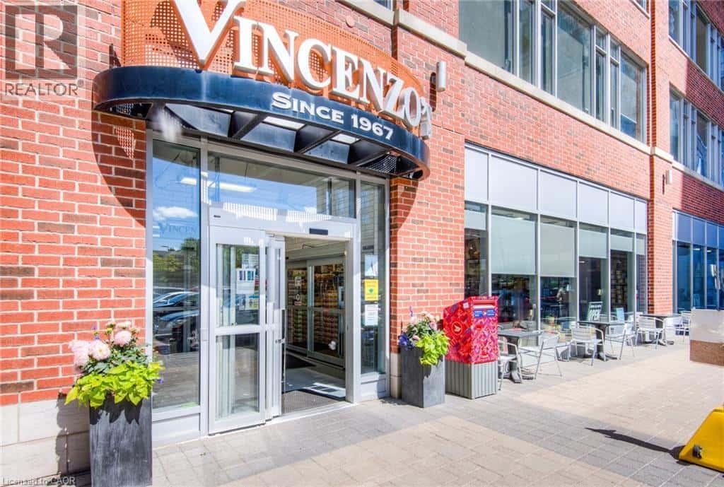 181 KING Street S Unit# 1510 — Waterloo, Ontario - Photo 4 of 25