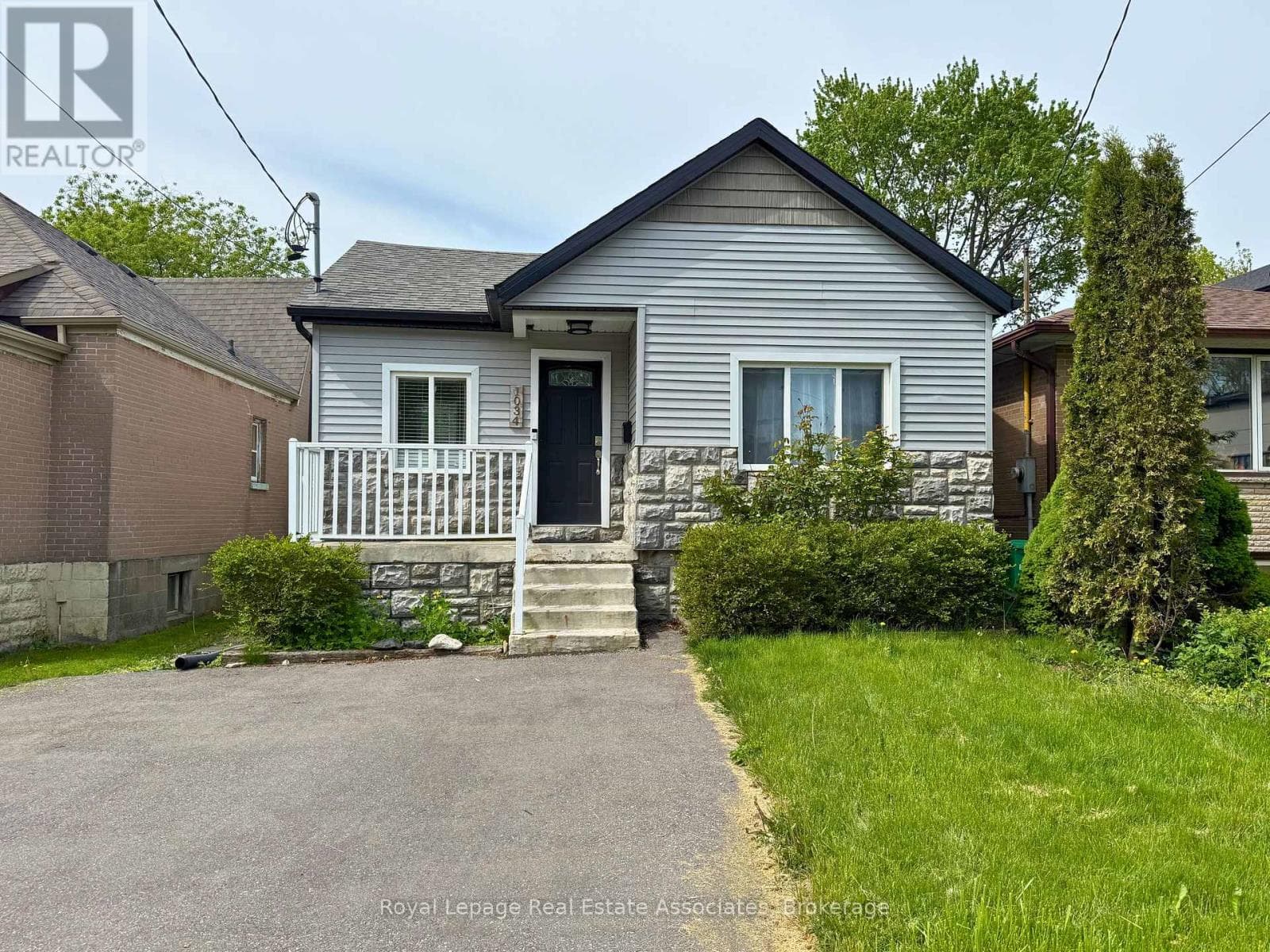 1034 MEREDITH AVENUE — Mississauga (Lakeview), Ontario - Main photo