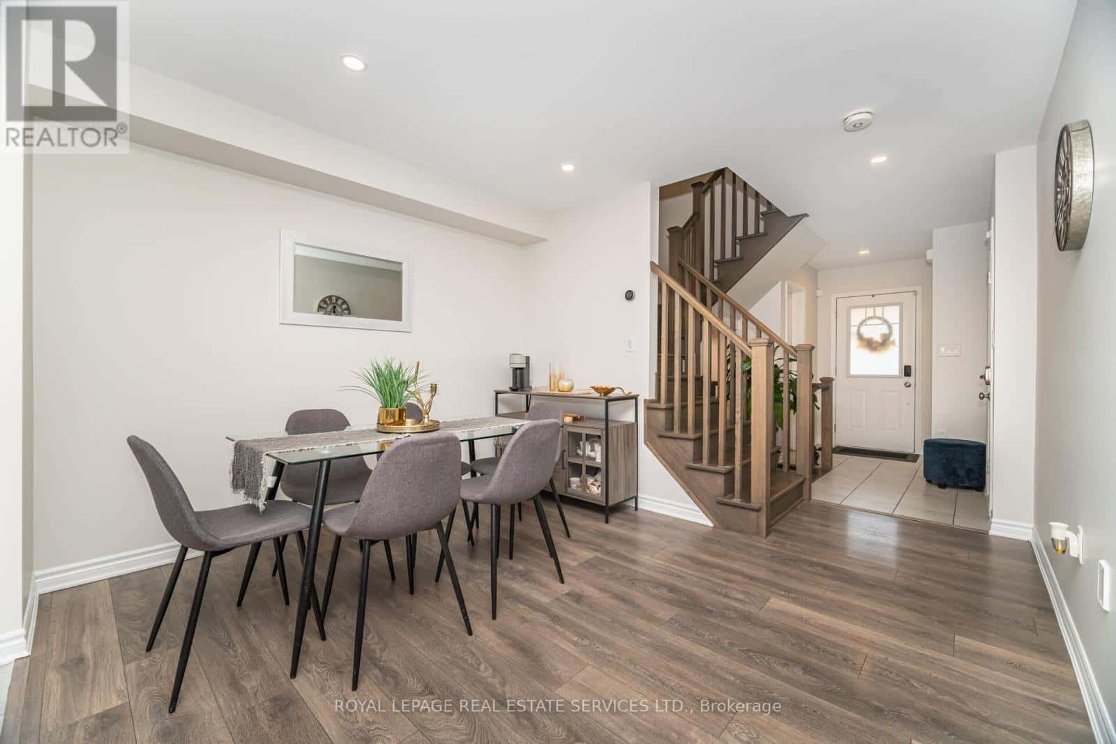 290 BEASLEY TERRACE S — Milton (FO Ford), Ontario - Photo 5 of 50