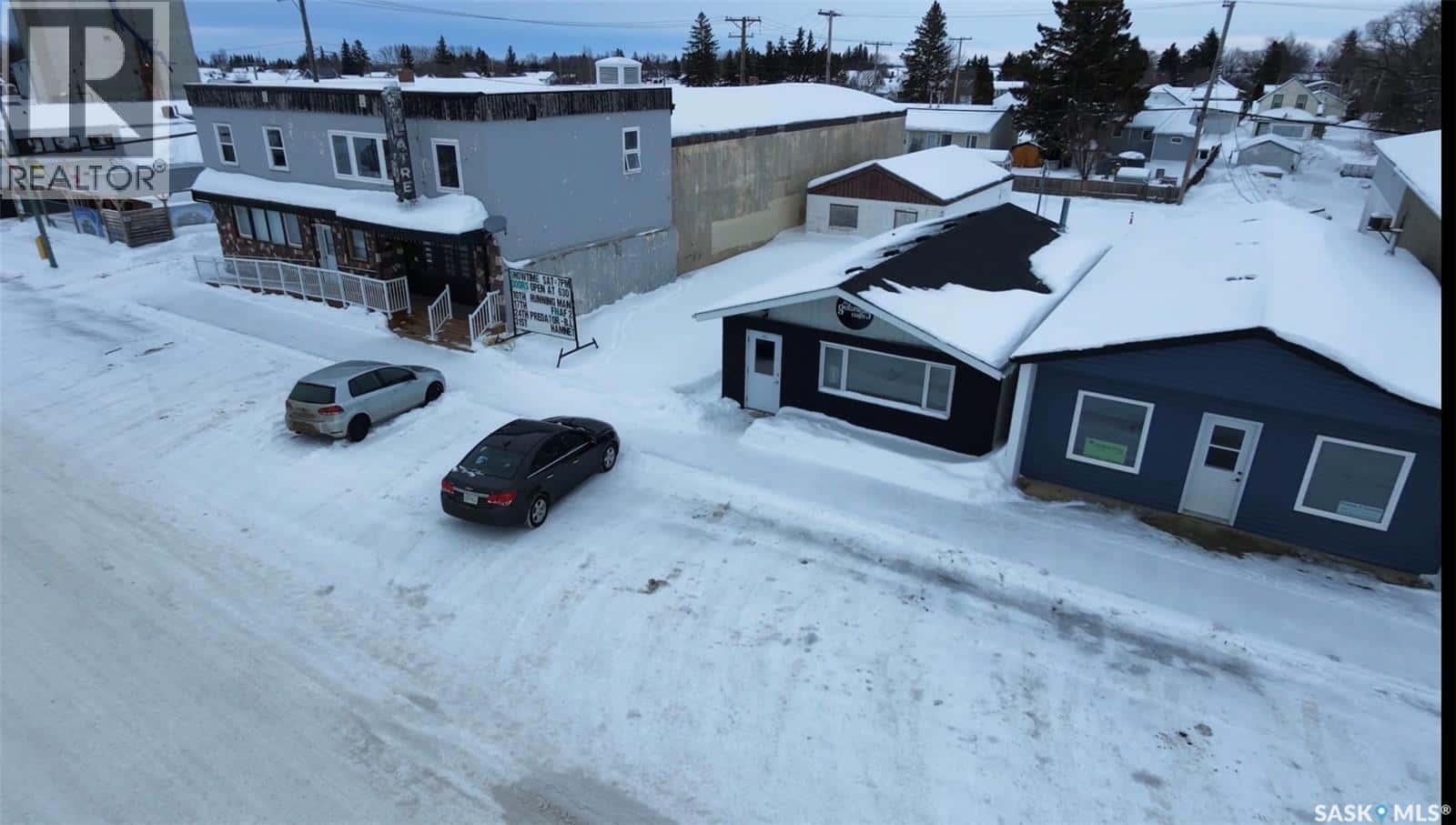 421 Main STREET S — Foam Lake, Saskatchewan - Photo 3 of 26