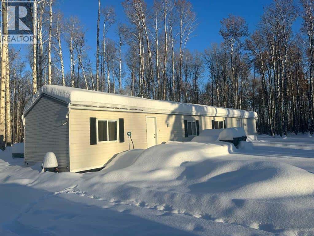 83032 TWP RD 702A — Rural Grande Prairie No. 1, County of, Alberta - Photo 2 of 24