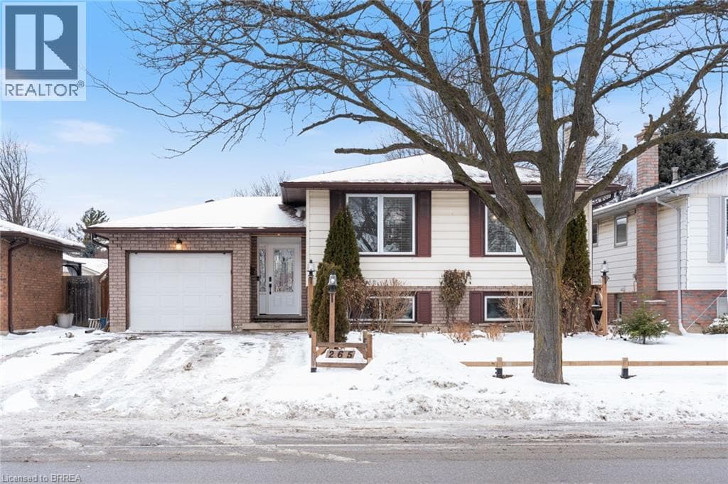 265 BRANTWOOD PARK Road — Brantford, Ontario - Main photo