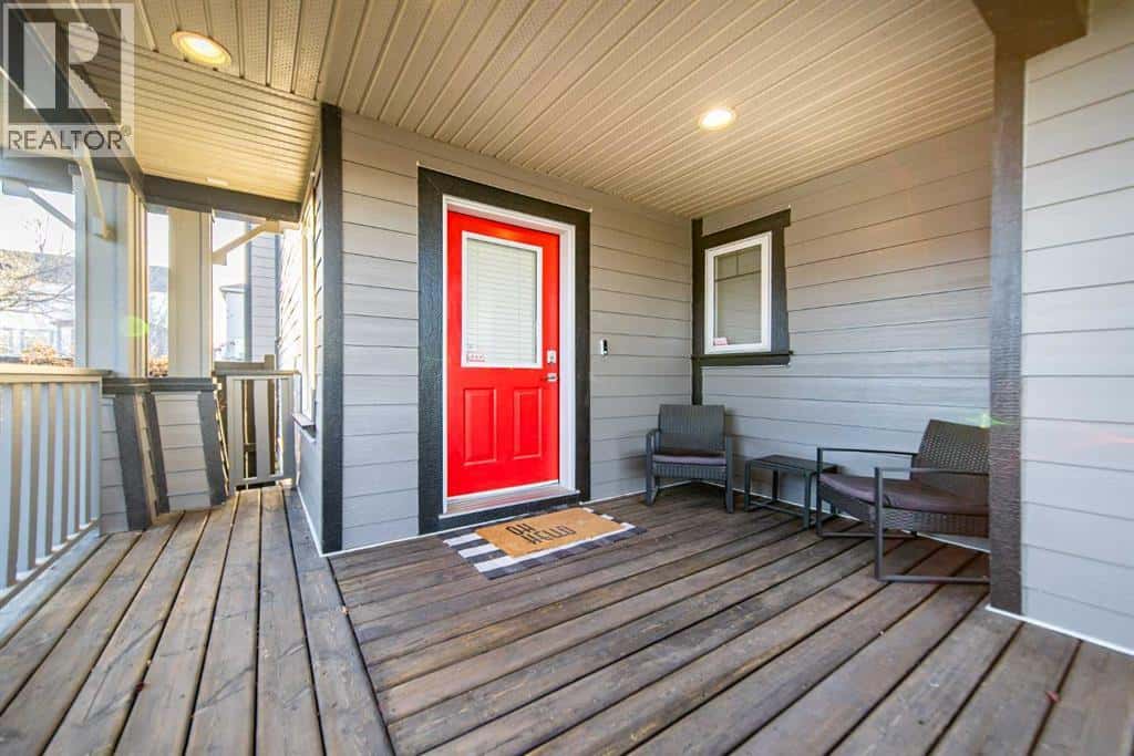 42 Copperfield Point SE — Calgary, Alberta - Photo 3 of 50