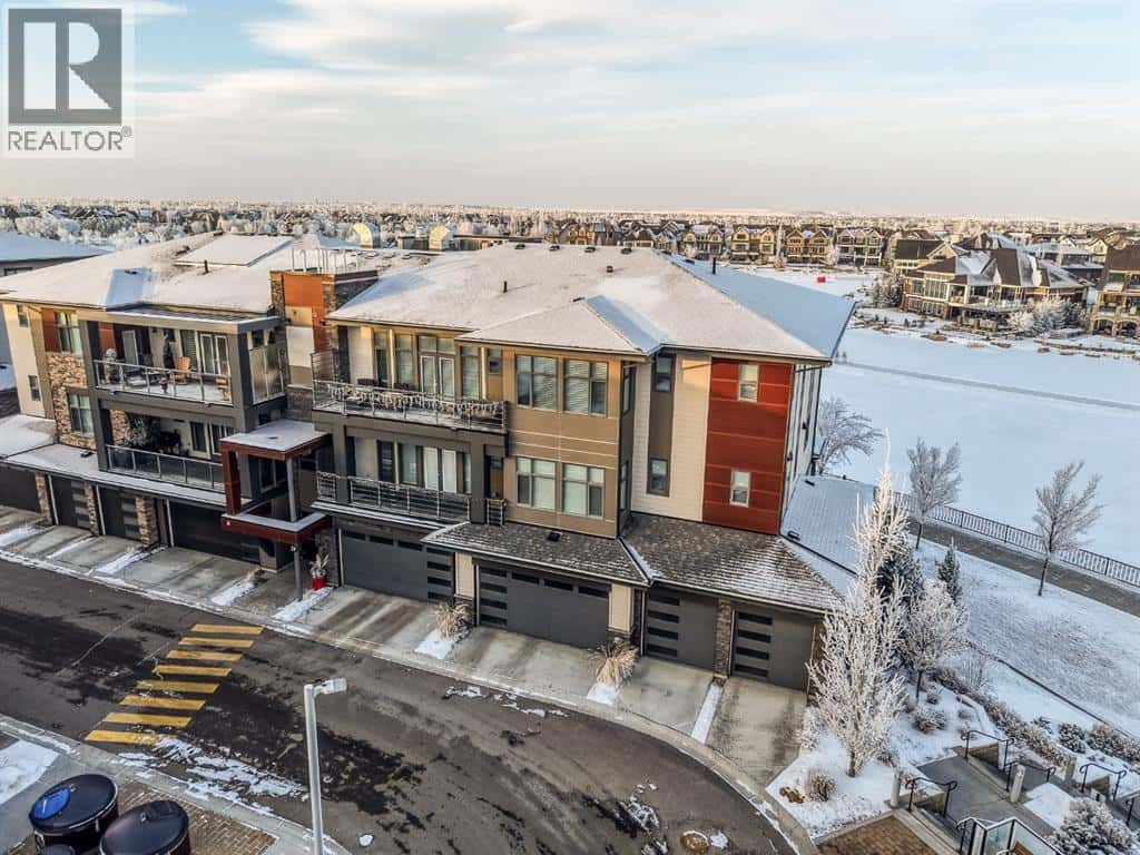 102, 29 Mahogany Circle SE — Calgary, Alberta - Photo 4 of 50