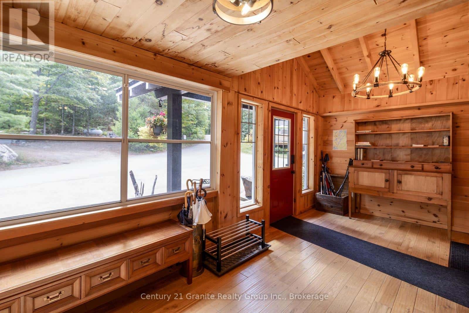 2029 LITTLE HAWK LAKE ROAD — Algonquin Highlands (Stanhope), Ontario - Photo 5 of 50