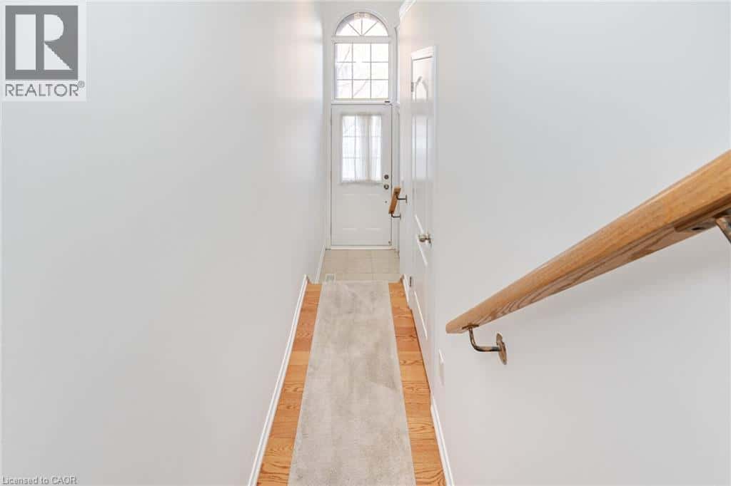 7186 TRIUMPH Lane — Mississauga, Ontario - Photo 5 of 43