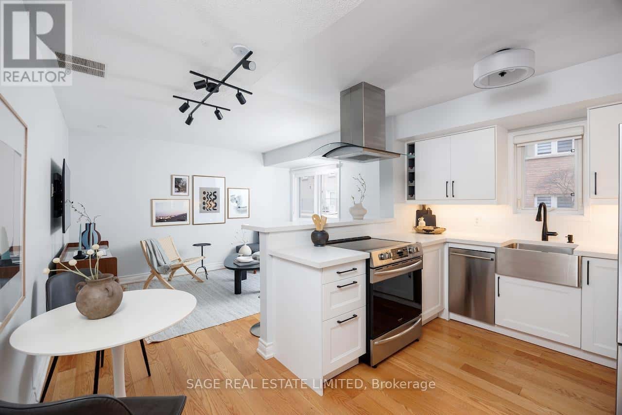 144 - 30 MERCHANT LANE — Toronto (Dufferin Grove), Ontario - Photo 4 of 30