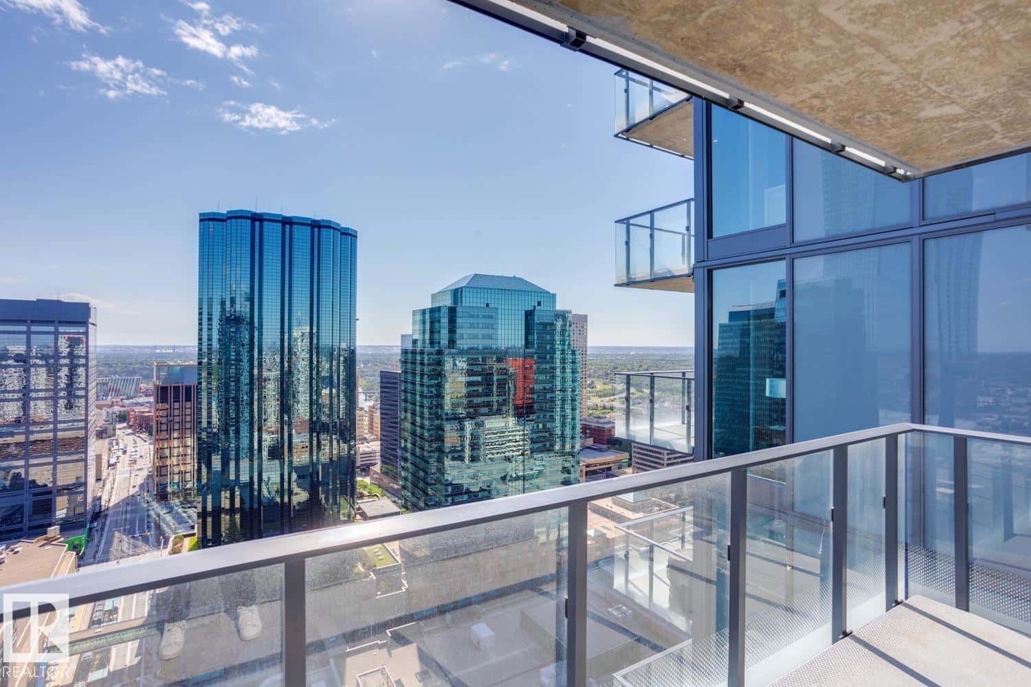 #3303 10180 103 ST NW — Edmonton, Alberta - Photo 5 of 40