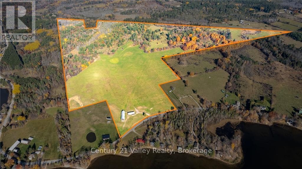 330 ISLAND VIEW DRIVE — North Algona Wilberforce, Ontario - Main photo