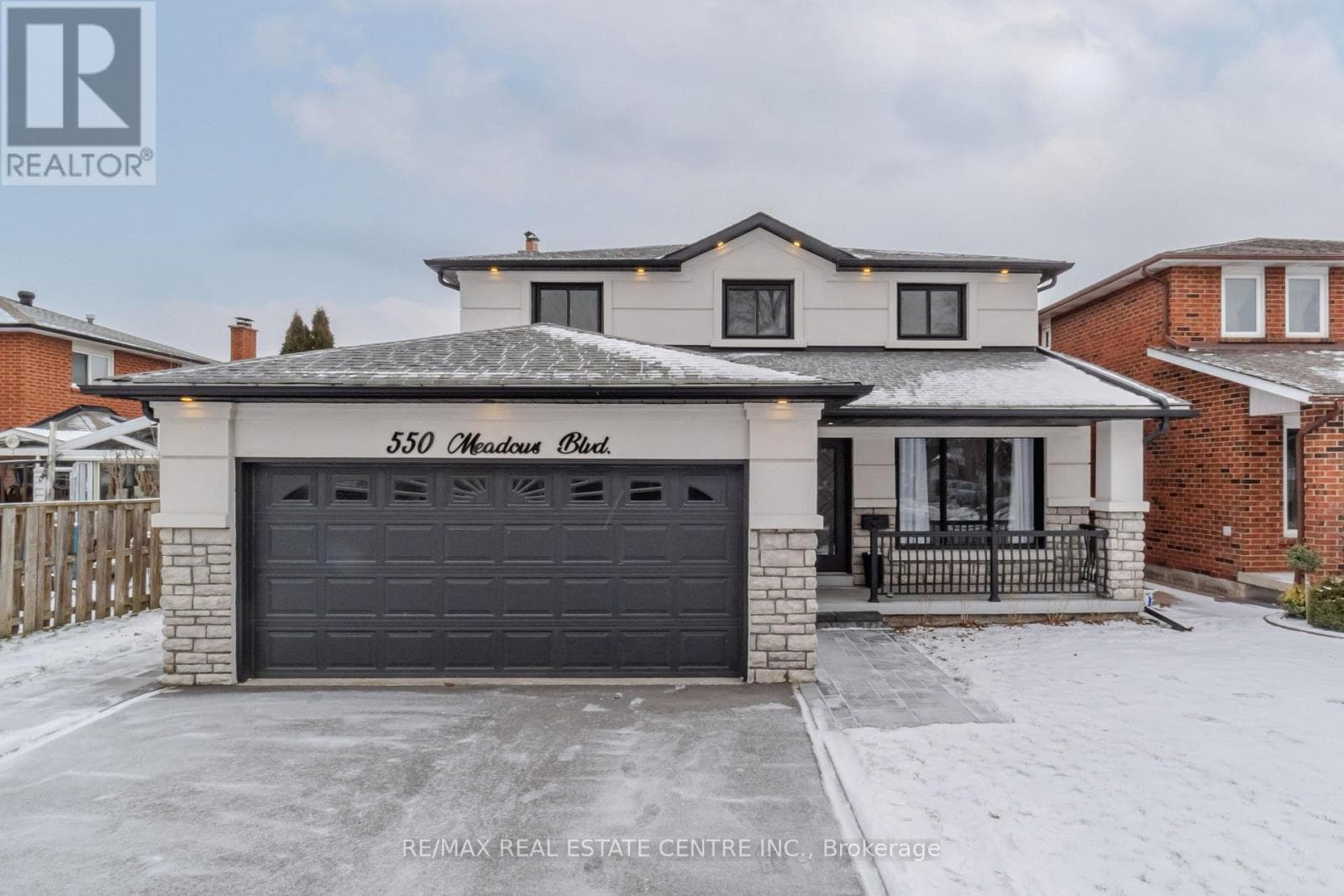 550 MEADOWS BOULEVARD — Mississauga (Rathwood), Ontario - Main photo