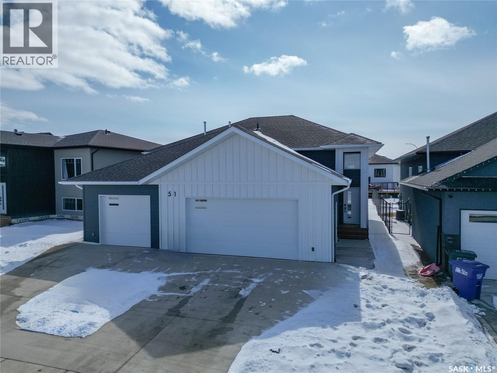 51 Hadley ROAD — Prince Albert, Saskatchewan - Main photo