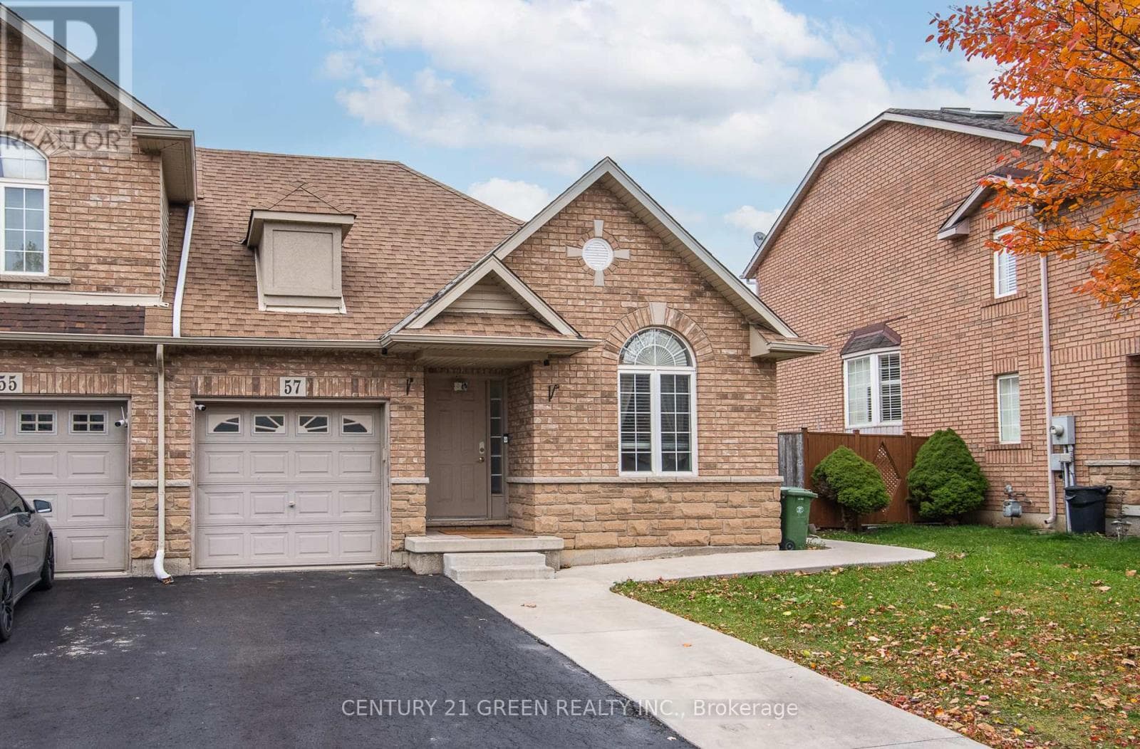 57 HANNON CRESCENT — Hamilton, Ontario - Main photo