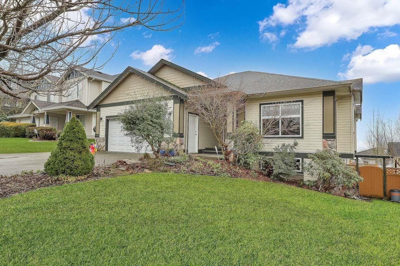 32484 BEST AVENUE — Mission, British Columbia - Main photo