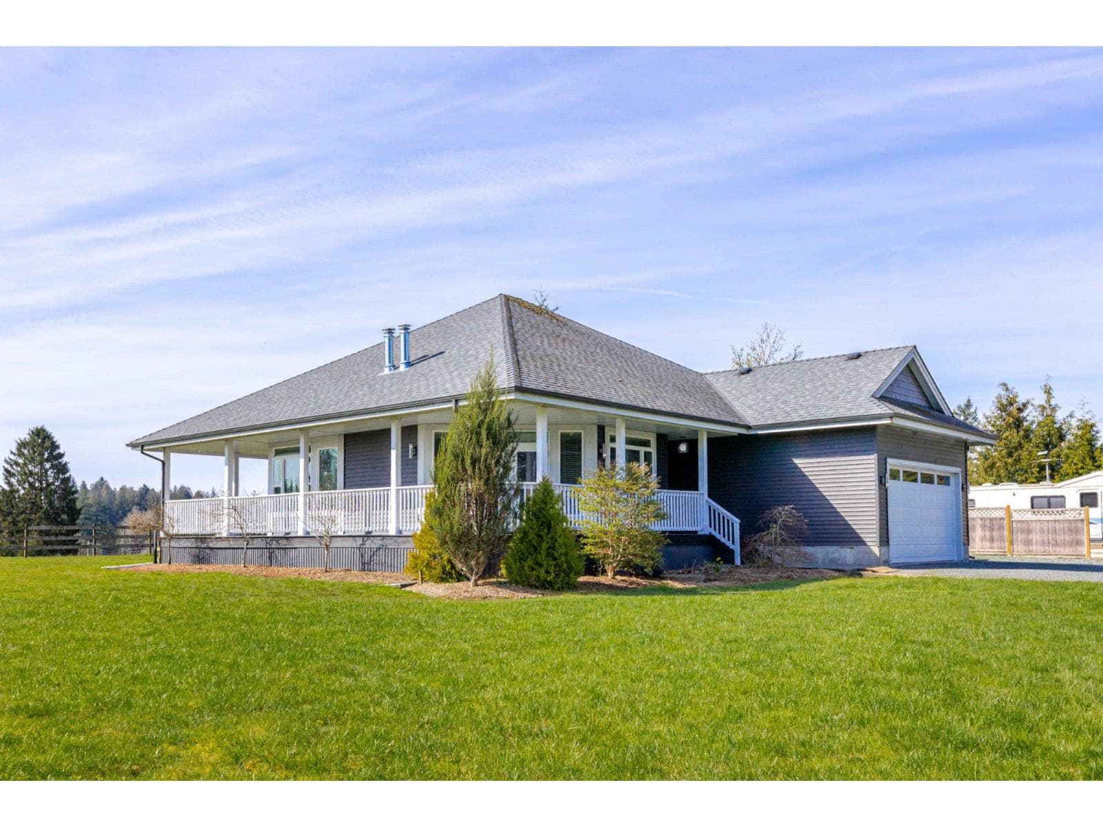 23436 44 AVENUE — Langley, British Columbia - Main photo