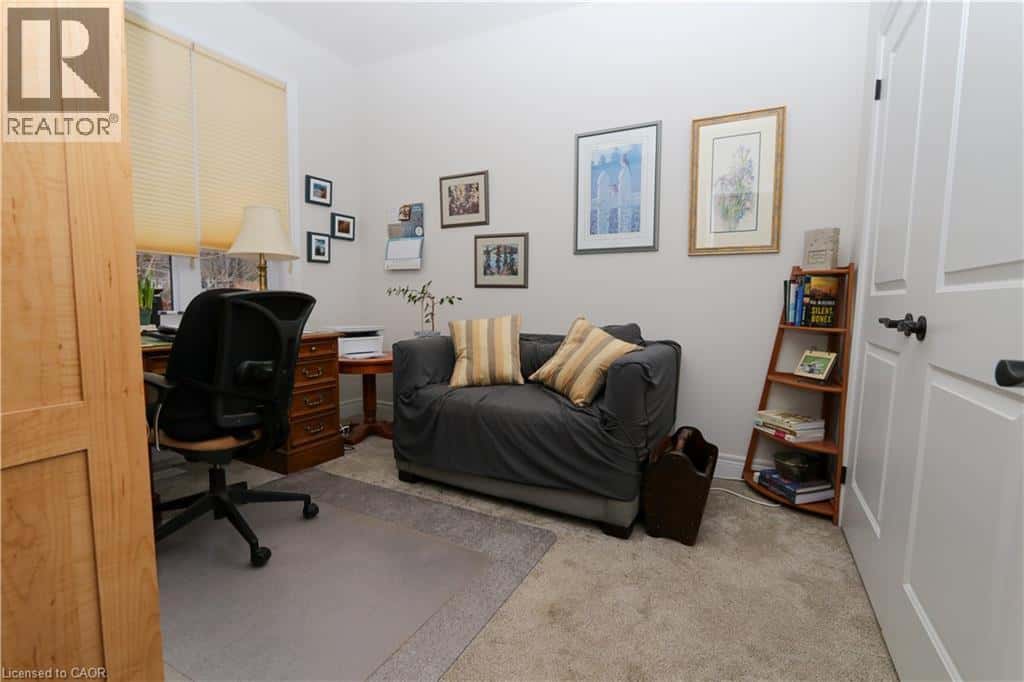 87A ABIGAIL Avenue — Brantford, Ontario - Photo 4 of 31