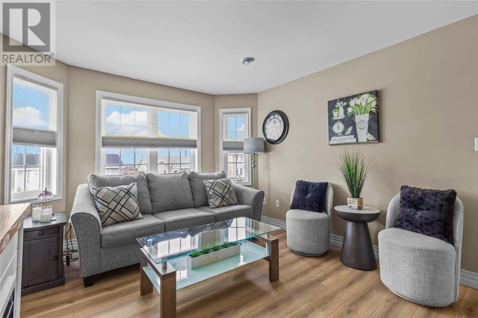 75 Hibbs Road — Conception Bay South, Newfoundland & Labrador - Photo 4 of 26